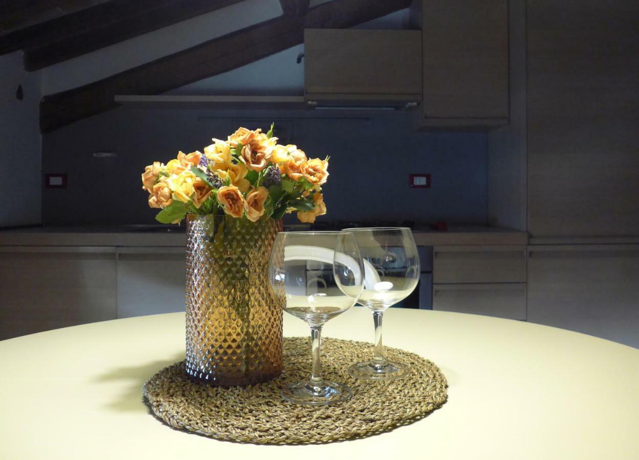 Charme Con Parcheggio Apartamento